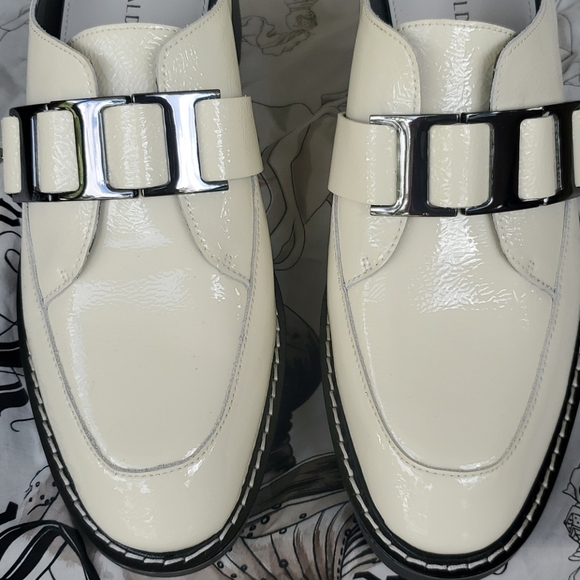 Donald Pilner EAMES Ivory Loafers Size 8M - Picture 16 of 16